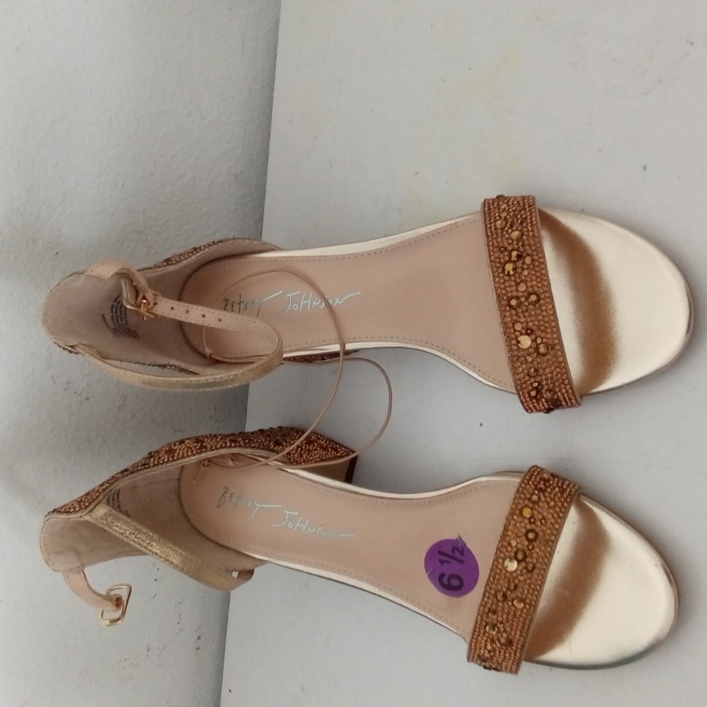 Perfect for the Holidays BN BETSEY JOHNSON sandals